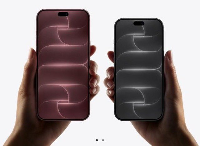 아이폰 18 Pro(버건디)와 18 Pro Max(블랙) (이미지: Apple)